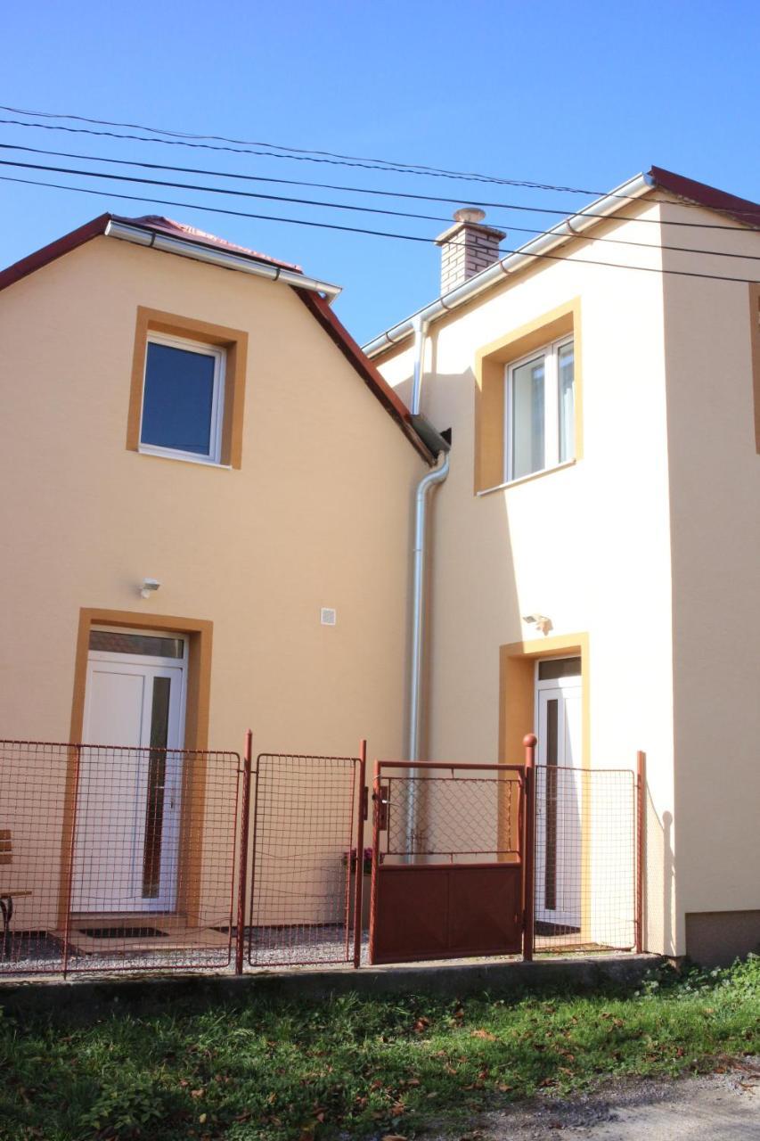 Apartmánový dom Mária Banská Štiavnica Exterior foto